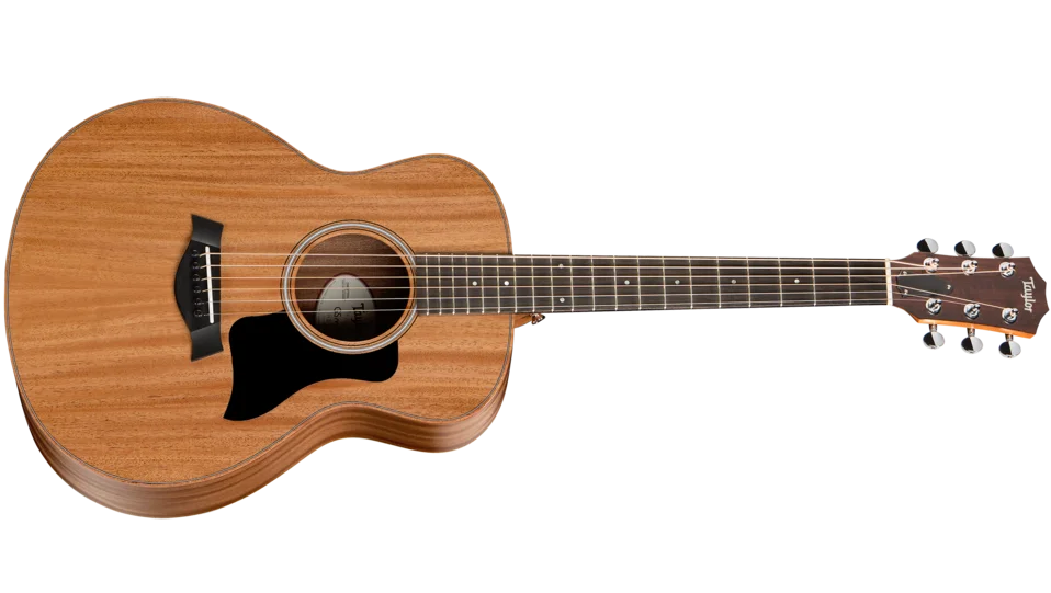 Taylor GS Mini Mahogany Natural, вид спереди под углом